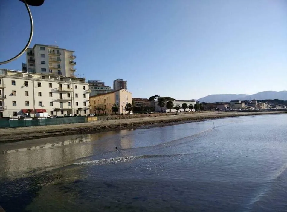 Casa Al Mare Apartment Follonica